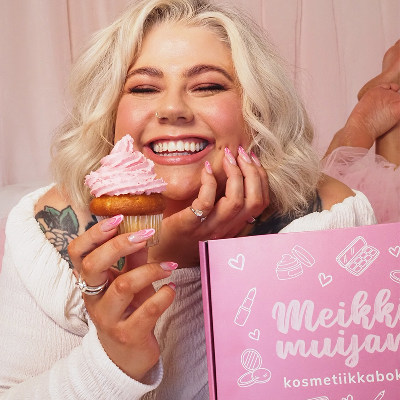 Meikkimuijan kosmetiikkaboksi